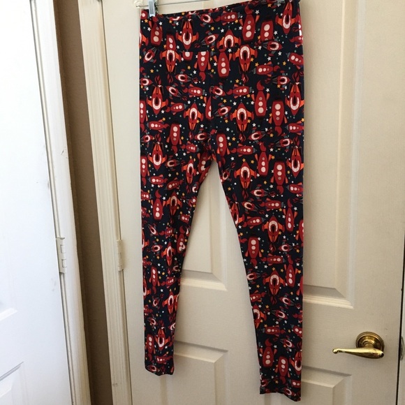 FINAL MARKDOWN LADIES lularoe tall and curvy leggings - Picture 1 of 4
